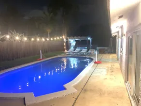 Luxurious Villa with Pool near Beach and Mall - Image 3