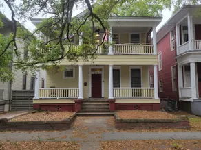 The Veranda (Victorian District) - Image 5