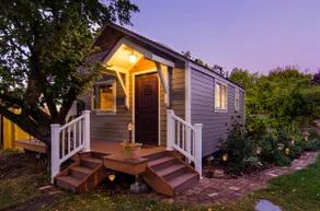 ParkAve Cottage -A/C & walkable to River Paths - Image 2
