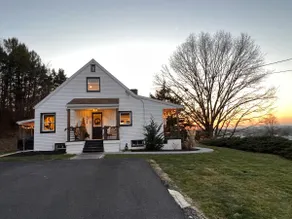 Entire home-private yard & firepit-LancasterCounty - Image 5