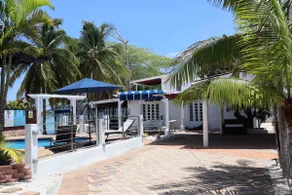 PR Rental Paradise Beach Front House - Image 4