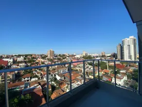 A beautiful apartment with an excellent view and location - Image 2