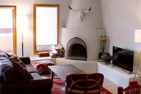 Charming Santa Fe Condo - Image 2