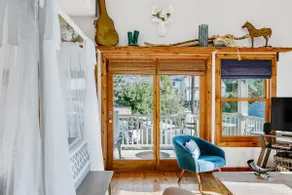 Romantic downtown studio. Walk to Springs /pets ok - Image 5
