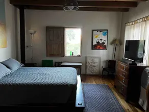 Beautiful Adobe Retreat in the Abiquiu Village - Image 4