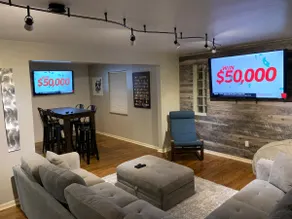 Spacious 3 Bedroom in a Convenient Location - Image 5