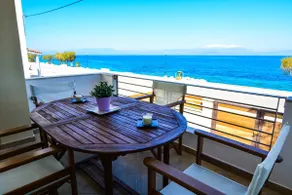 Aigli Luxurious Villa - Image 2
