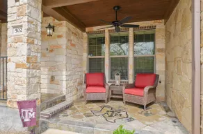 Northgate Nest Cozy & Convenient 2BR 3BA Office Steps from A&M - Image 3