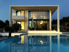 Villa Maris - Luxury Villa with Pool - Image 2