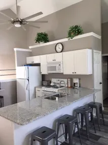 Sunrise Lake Cottage - Image 3