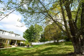 Luxury retreat, hot tub, Sleeps 10, Near NRG - Image 5