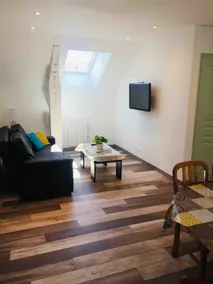 Quiet and pleasant apartment - Image 2