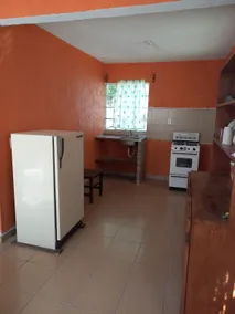 Country house with a large backyard - Image 3