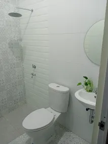 Cozy house, 2nd floor, 5 bedrooms, near margonda - Image 5