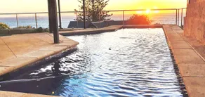 The Majestic Ocean Dream, Luxury Coastal Sanctuary - Image 2