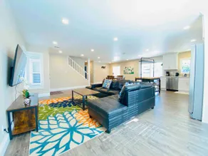 Superhost 3BR Home in Silicon Valley, Sleeps 10 - Image 3