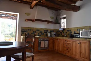 Fondal House: Spectacular views and nature - Image 3