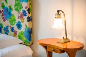 Art Deco Apartment| spacious & bright| city centre - Image 5