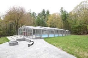 UNIQUE! 40 Pvt. Ac. Fireplace, Grill, Enclosed Heated Pool & Hot Tub - Image 5