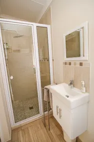 The Annexe at No. 5 - Image 4