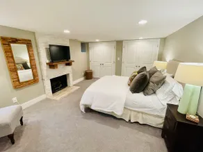 Newly Renovated Private Garden Suite - Image 3