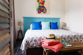 Adults-Only 1BR Boutique Apt w/ Pool & Central - Image 4