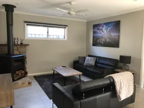 ABALINA luxury accommodation close to CBD - Image 4