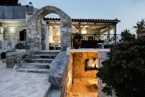 Antonia's stonebuilt mansion with a private pool - Image 3