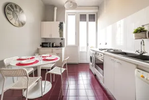 GuestHost - Comfy Flat Zara MM5 close to Isola - Image 5
