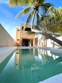 Villa with pool 50 meters from the sea - Image 2