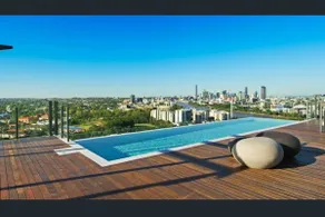 Modern APT in Toowong with Mountain View - Image 5