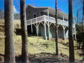 Blue Ridge Hideaway River Rental - Image 2
