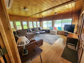 Clam Lake Wasserhütte - Image 4