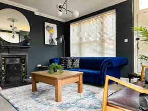 Idyllic Victorian Cottage Open Fire, Hot Tub, Sleeps 8, City 5 mins, Zoo 15 mins - Image 2