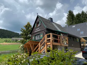 Rustic mountain cabin for 8 people - Image 2