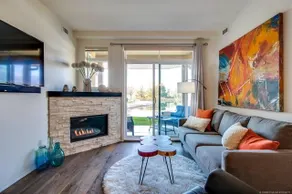 Tranquil Waterfront Condo - Image 4