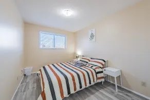 Great location/home in NW Calgary/close downtown - Image 3