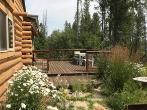 Charming Jackson Hole log cabin on horse property - Image 2