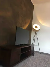 Modern apartment - Image 4