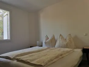 In the heart of the Luberon, large 2-room with pool - Image 2
