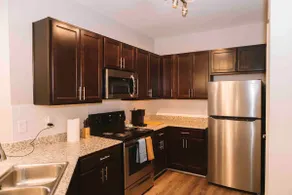 Zionsville Luxury Condo 1BR with Balcony - Image 3