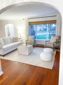 Relaxing Coastal Inspired Cottage, Walk to lake! - Image 3