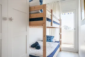 Downtown, new, WiFi, swimming pool, balcony - Image 5