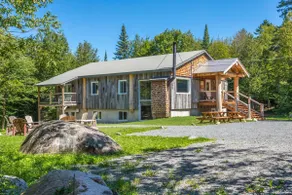 The Grand Lodge, large lakefront chalet - Image 2