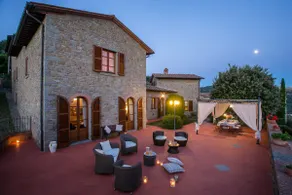Corte della Luna, elegant villa med swimmingpool omgivet af en suggestiv olivenlunde - Image 3