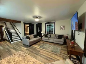 Rock Run Creek House - Image 4