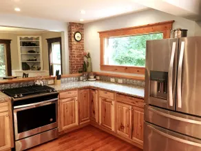 Wildwood: 5-acres of privacy with a pond - Image 2