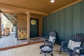 Sweet Escape In The Pines - Image 2
