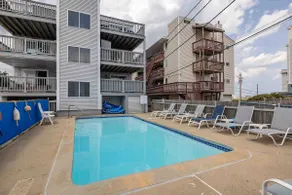 Plum Pad:Park 2 Luxury Condo Overlooking the Ocean - Image 5