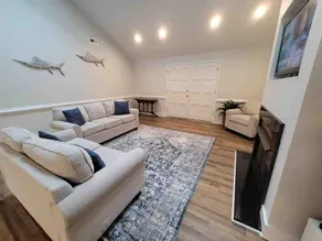 Dog friendly 3bedroom Manteo~Huge fenced in yard! - Image 2